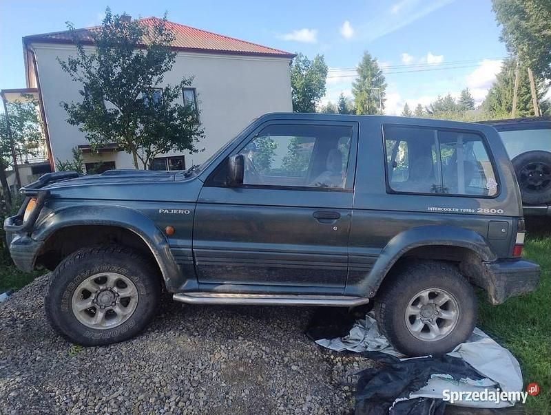 Używany 1996 Mitsubishi Pajero SUV | 9999 zł - Obraz 1/4