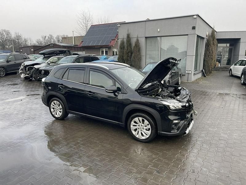 Używany Suzuki SX4 S-Cross 129 KM (94 kW) 2024 Czarny SUV