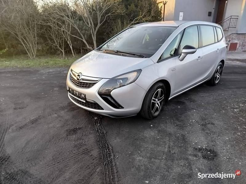 Srebrny Używany 2012 Opel Zafira Minivan | 21 700 zł (Dobra cena) - Obraz 1/4