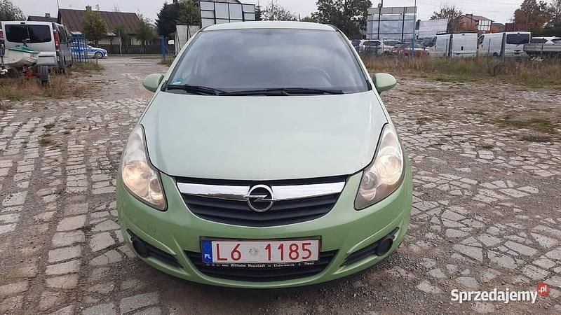 Zielony Używany 2010 Opel Corsa Hatchback | 10 900 zł (Dobra cena) - Obraz 1/4