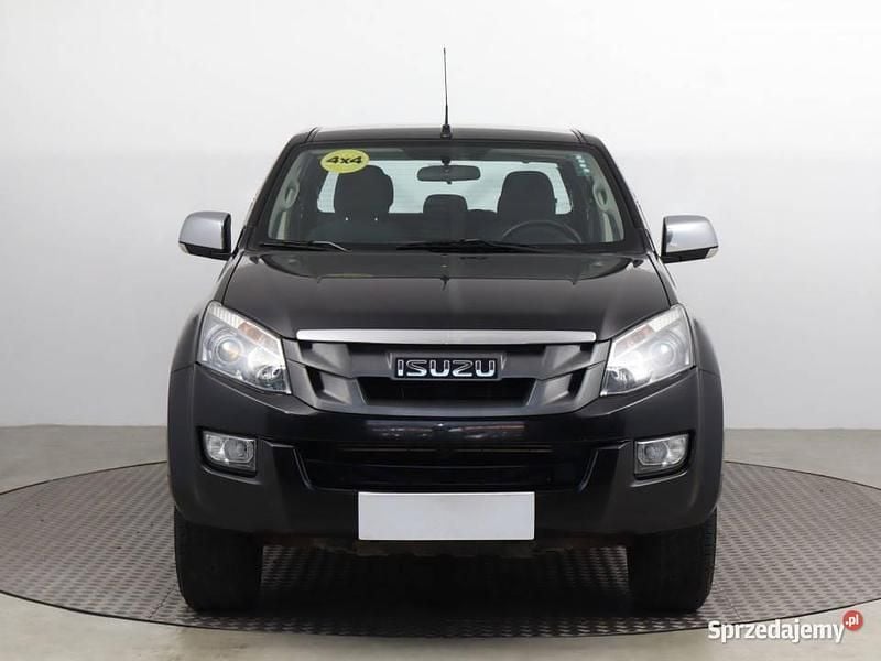 Czarny Używany 2015 Isuzu D-Max Pickup | 74 999 zł - Obraz 1/4