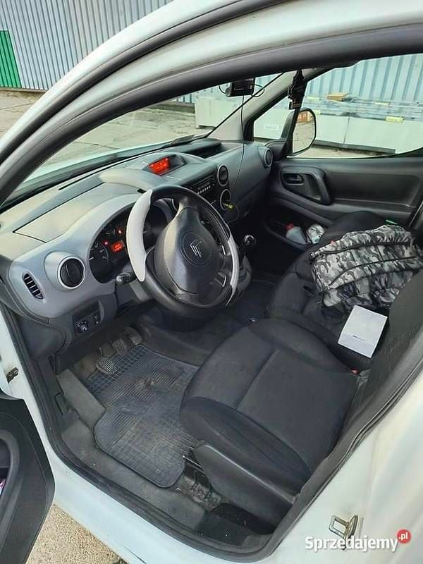 Używany 2011 Citroën Berlingo Minivan | 11 999 zł (Super Cena) - Obraz 1/4