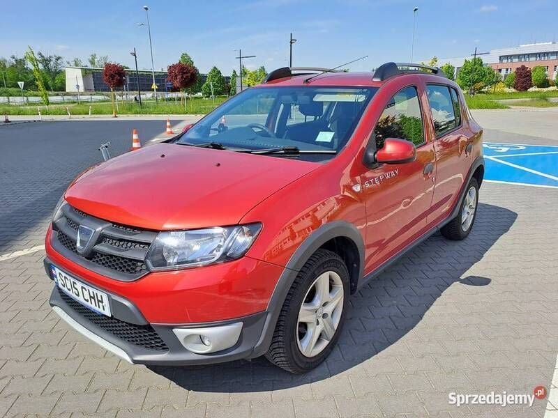 Używany 2015 Dacia Sandero Stepway Hatchback | 14 000 zł (Super Cena) - Obraz 1/4