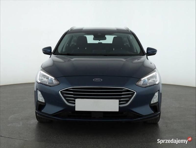 Niebieski Używany 2021 Ford Focus Kombi | 49 999 zł (Uczciwa cena) - Obraz 1/4