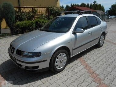 Srebrny Używany 2002 Seat Toledo Sedan/Limuzyna | 9900 zł - Obraz 1/4