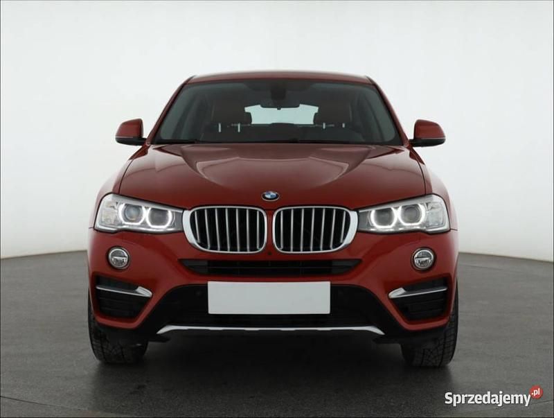 Używany BMW X4 190 KM (139 kW) 2017 Czerwony SUV