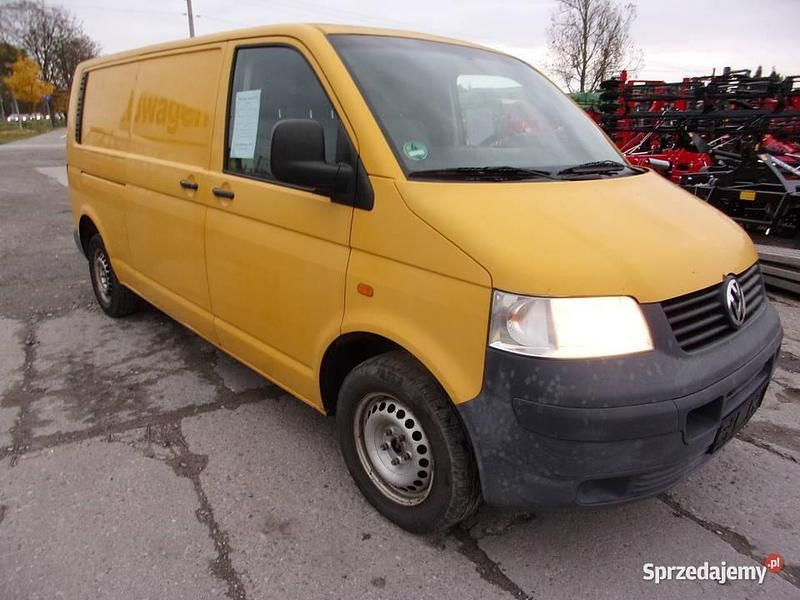Używany VW T5 2007 Żółty Van