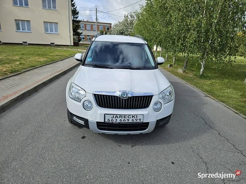Używany Skoda Yeti 110 KM (80 kW) 2013 Biały SUV