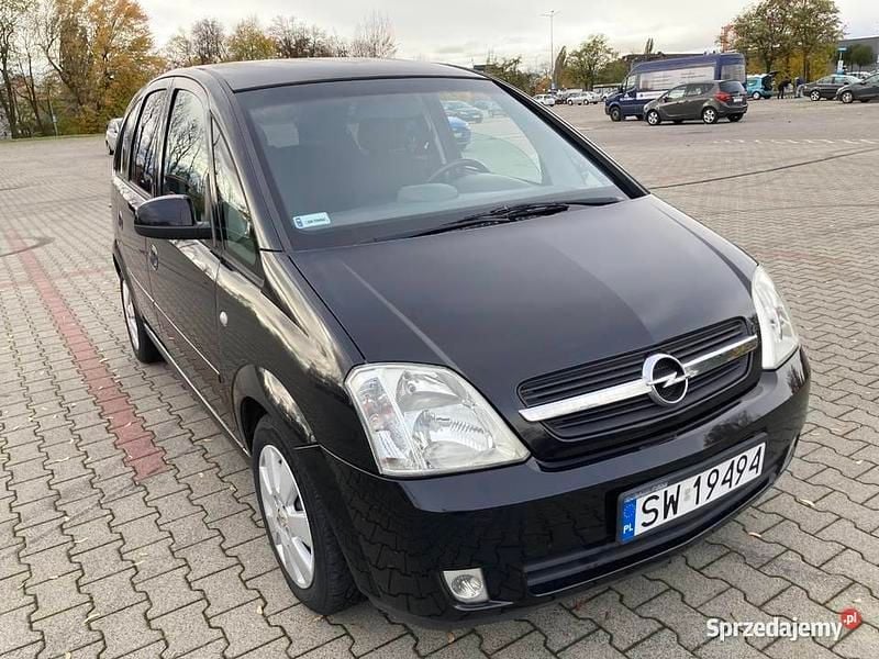 Czarny Używany 2004 Opel Meriva Minivan | 3700 zł (Dobra cena) - Obraz 1/4