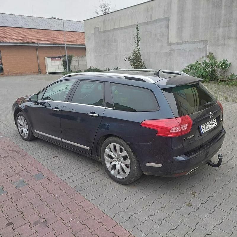 Używany Citroën C5 Exclusive 2010 Niebieski Kombi