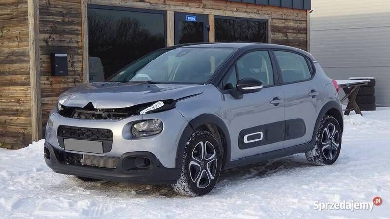 Używany Citroën C3 2022 Szary Hatchback