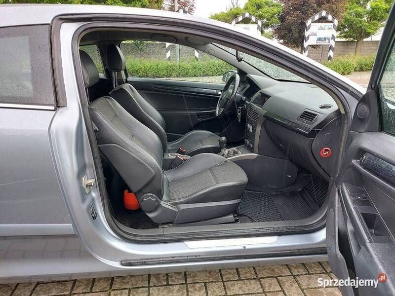 Używany Opel Astra GTC 2005