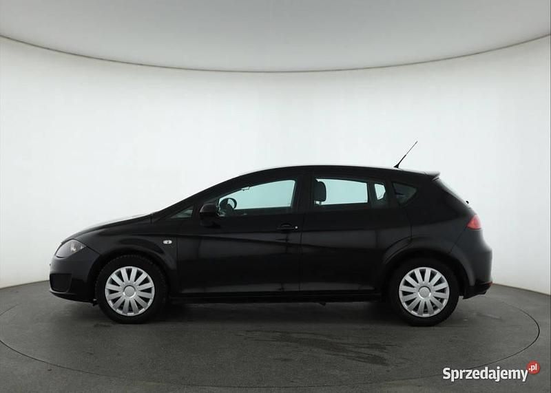 Używany Seat Leon 2011 Czarny Hatchback