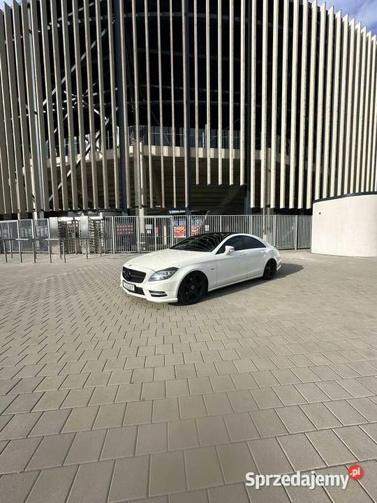 Używany 2011 Mercedes CLS350 | 64 500 zł - Obraz 1/4