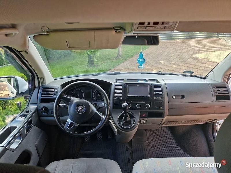 Używany VW Caravelle 2010 Biały Minivan