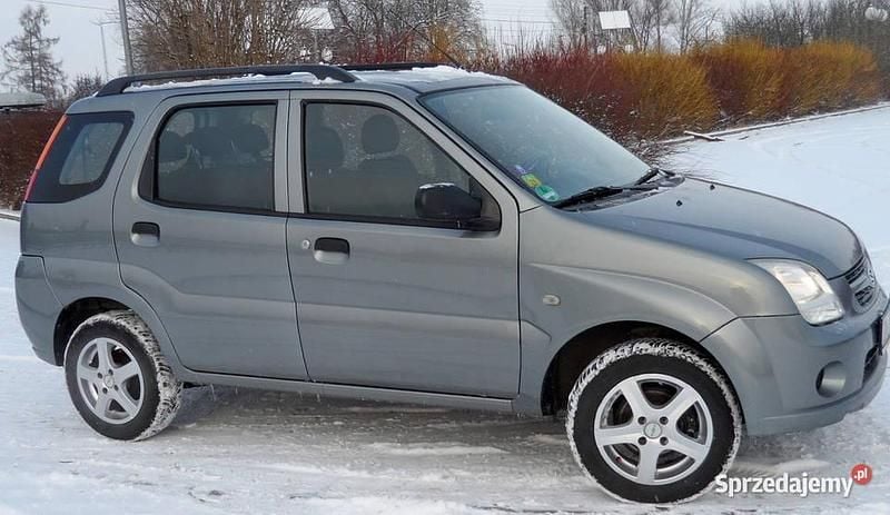 Używany Suzuki Ignis 94 KM (69 kW) 2007 Szary SUV