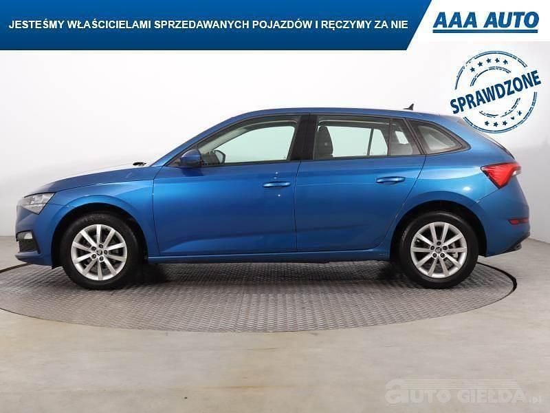 Używany Skoda Scala 2020 Błękitny Hatchback