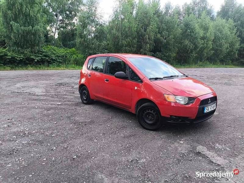 Używany Mitsubishi Colt 95 KM (69 kW) 2009 Czerwony Hatchback