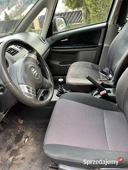 Używany Suzuki SX4 120 KM (88 kW) 2008