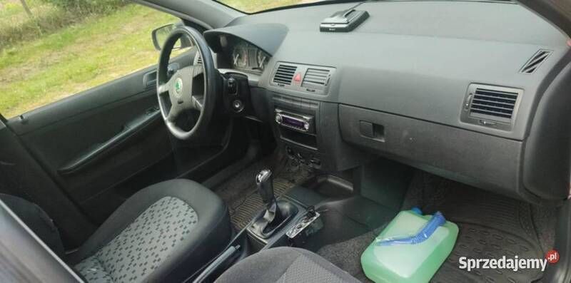 Srebrny Używany 2006 Skoda Fabia Kombi | 2700 zł (Uczciwa cena) - Obraz 1/4