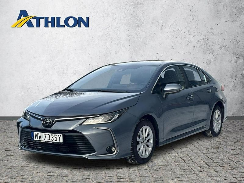 Niebieski jasny (metalik) Używany 2022 Toyota Corolla Sedan/Limuzyna | 73 300 zł (Uczciwa cena) - Obraz 1/4