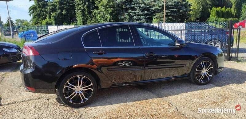 Używany Renault Laguna III Bose Edition 174 KM (127 kW) 2015 Sedan/Limuzyna