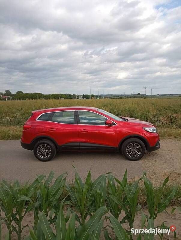 Czerwony Używany 2018 Renault Kadjar SUV | 52 500 zł (Uczciwa cena) - Obraz 1/4