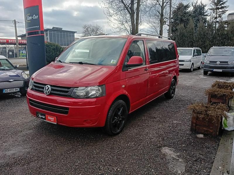 Używany VW T5 102 KM (75 kW) 2011 Bordowy Van
