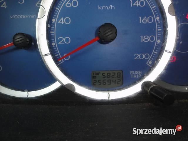 Używany Mitsubishi L 2009