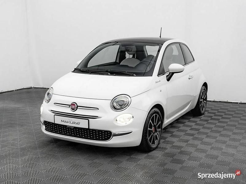 Biały Używany 2021 Fiat 500 Dolcevita Hatchback | 47 810 zł (Uczciwa cena) - Obraz 1/4