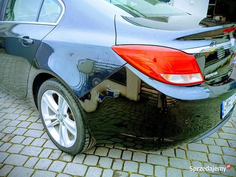 Używany Opel Insignia 160 KM (117 kW) 2011