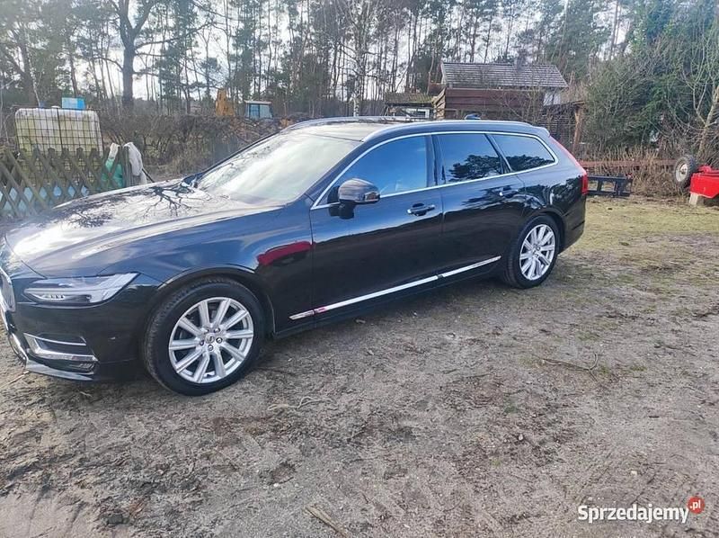 Czarny Używany 2017 Volvo V90 Inscription Kombi | 77 000 zł (Drogi) - Obraz 1/4