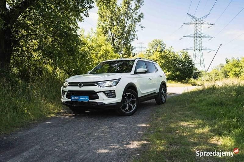 Biały Używany 2022 Ssangyong Korando SUV | 75 999 zł (Uczciwa cena) - Obraz 1/4