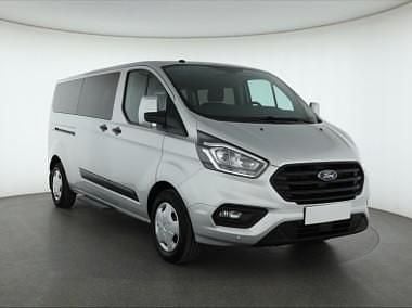 Szary Używany 2018 Ford Transit Custom Minivan | 81 999 zł (Dość drogi) - Obraz 1/4