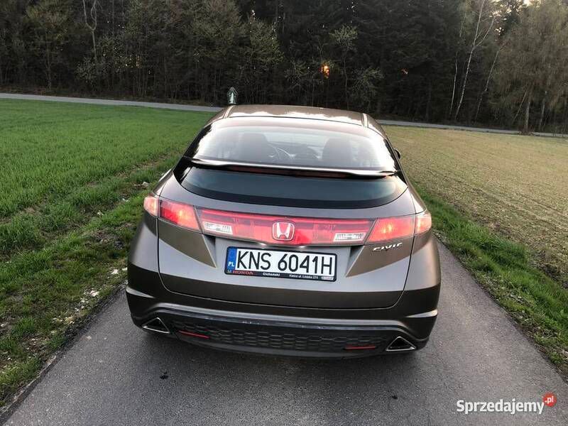 Używany Honda Civic 140 KM (102 kW) 2006 Hatchback