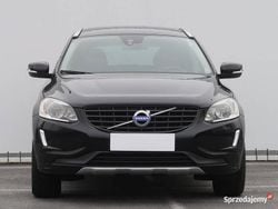 Czarny Używany 2016 Volvo XC60 SUV | 67 999 zł (Dobra cena)
