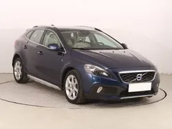 Niebieski Używany 2015 Volvo V40 CC Kombi | 49 999 zł