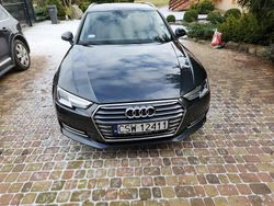 Szary Używany 2018 Audi A4 Sport Kombi | 88 000 zł (Dość drogi)