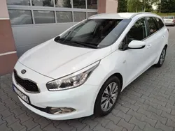 Biały Używany 2014 Kia Ceed 2 Kombi | 36 400 zł (Uczciwa cena)