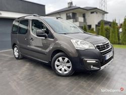Używany 2018 Peugeot Partner Minivan | 30 900 zł (Uczciwa cena)