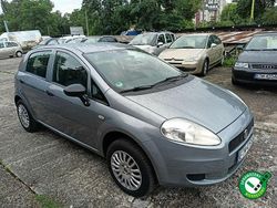 Szary Używany 2011 Fiat Grande Punto Hatchback | 11 900 zł