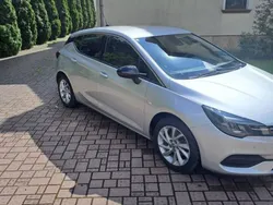 Srebrny Używany 2021 Opel Astra Hatchback | 39 900 zł (Uczciwa cena)