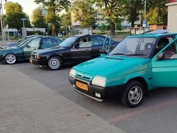 Zielony Używany 1993 Skoda Favorit Hatchback | 13 000 zł