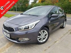Szary Używany 2015 Kia Ceed 2 Hatchback | 30 900 zł (Dobra cena)