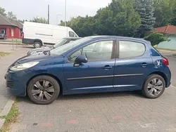 Niebieski Używany 2010 Peugeot 207 Hatchback | 7000 zł (Dobra cena)