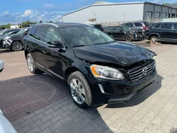 Czarny Używany 2016 Volvo XC60 SUV | 32 500 zł