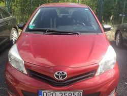 Czerwony Używany 2012 Toyota Yaris Hatchback | 24 900 zł (Uczciwa cena)