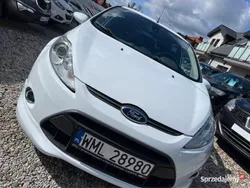 Biały Używany 2012 Ford Fiesta Hatchback | 19 900 zł (Uczciwa cena)