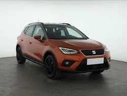 Pomarańczowy Używany 2017 Seat Arona SUV | 56 499 zł (Dość drogi)