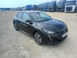 Czarny Używany 2023 Peugeot 208 Hatchback | 50 922 zł (Uczciwa cena)